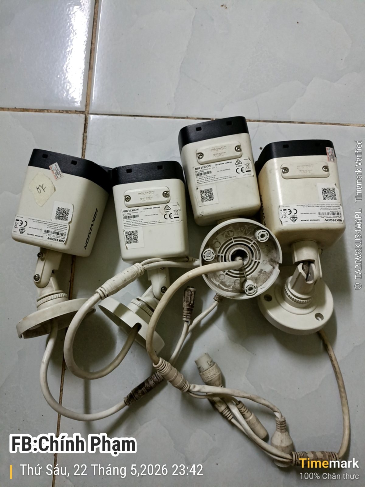 4 Camera IP Hikvision 2MP POE
