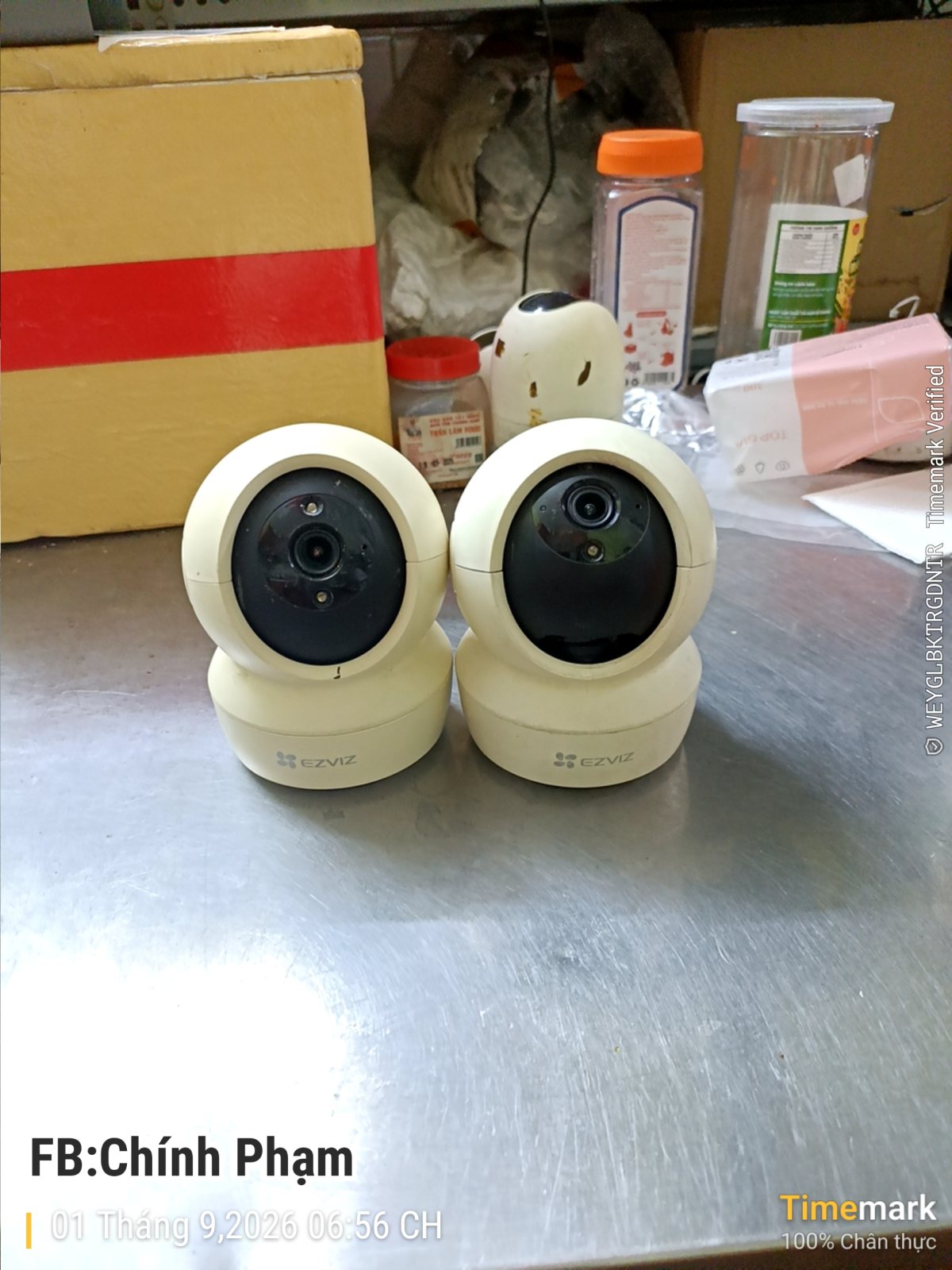 Ezviz C6N 4mp ,tk sạch,đây là phiên bản không có led với không có nút gọi